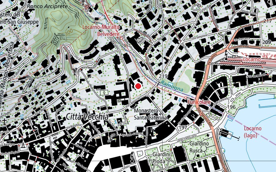 Map showing the location of Centro professionale commerciale (School)