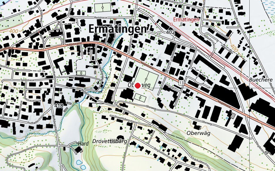 Map showing the location of Sportplatz (School)