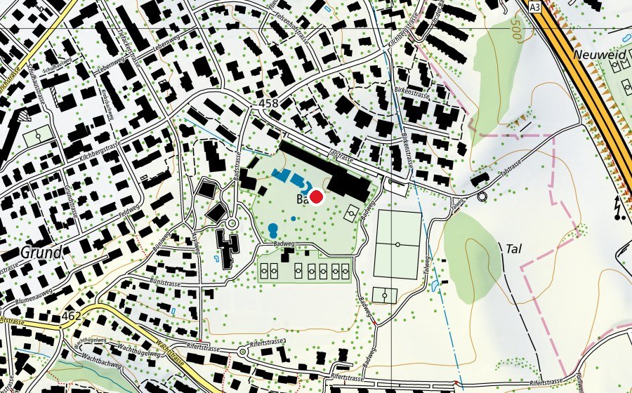 Mappa con la posizione di Hallen- und Freibad Tal (Piscina)