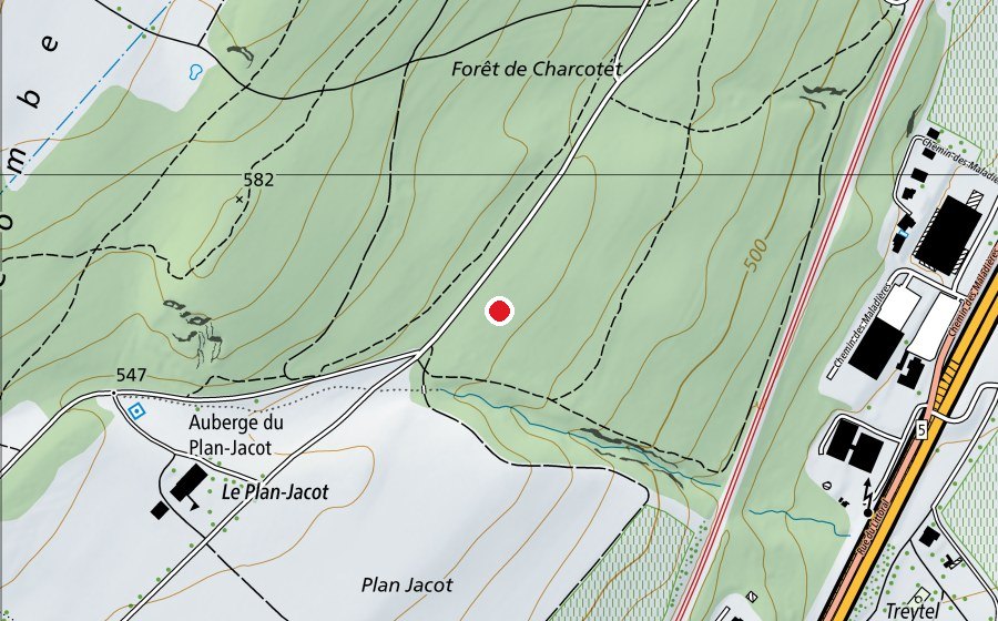 Map showing the location of Place de jeux du Millénaire (Playground)