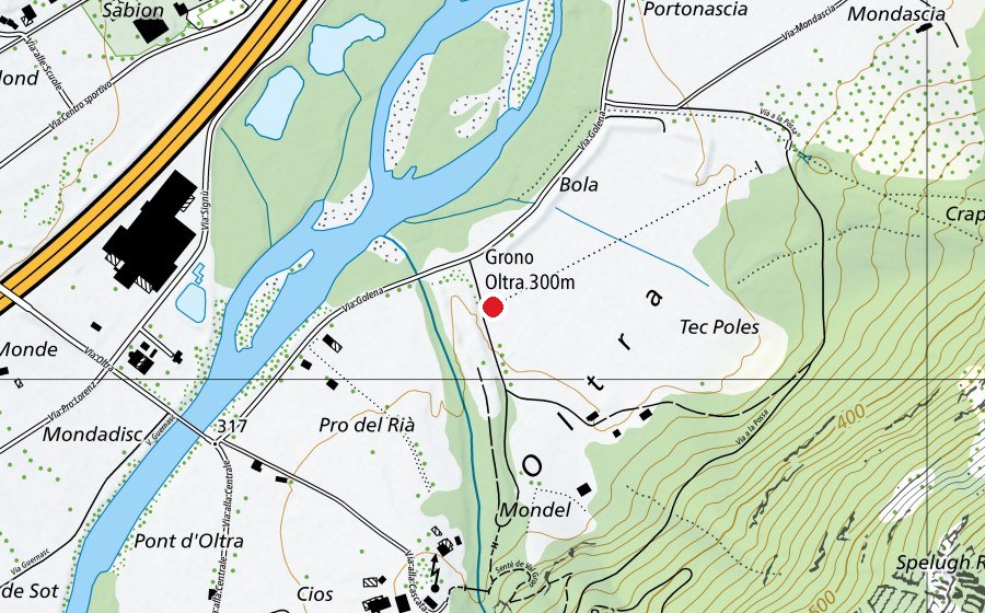 Carte indiquant l’emplacement de Grono Oltra 300 m (Centre sportif)