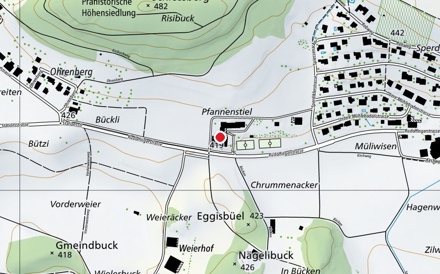 Map showing the location of Mehrzweckhalle (Sports centre)