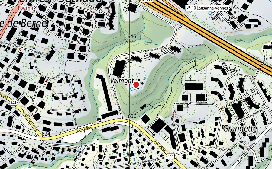 Map showing the location of Piscine De Valmont (Sports centre)
