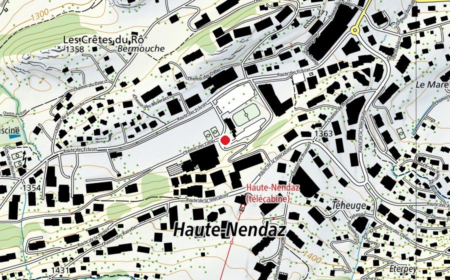 Map showing the location of La petite tour (Sports field)