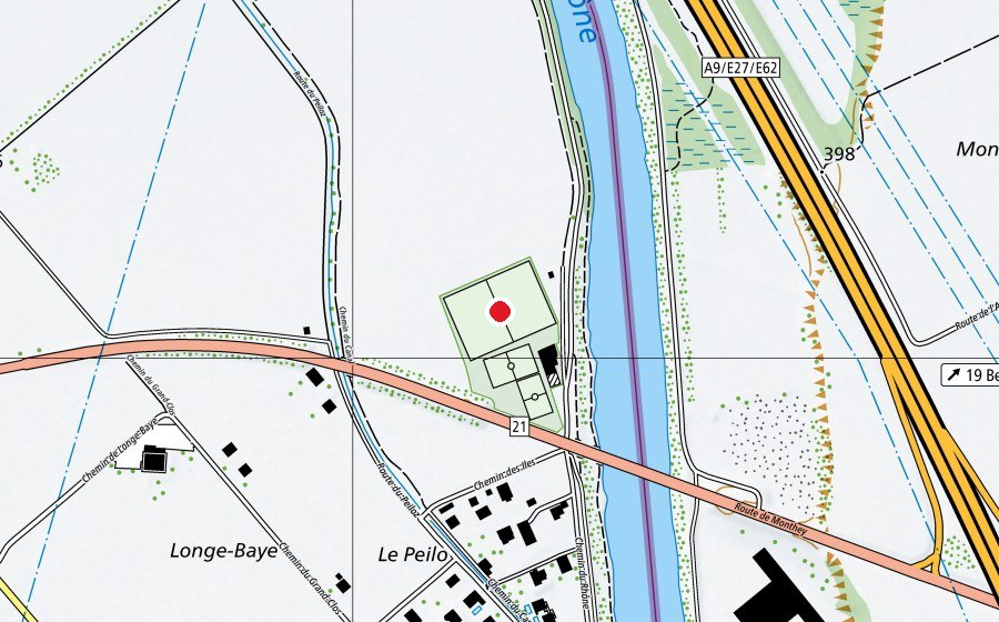 Map showing the location of Stade Saint-Jean (Sports field)