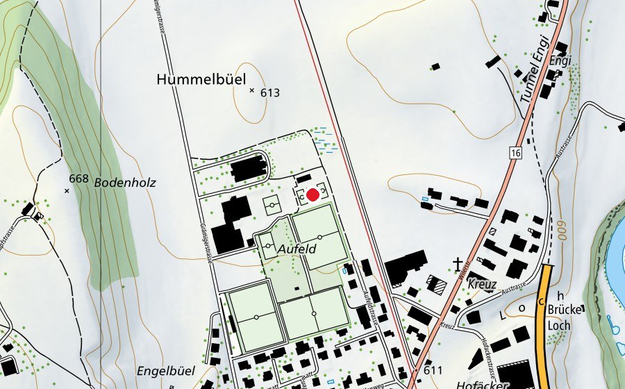 Karte mit dem Standort von Tennisplatz Breite (Sportplatz)