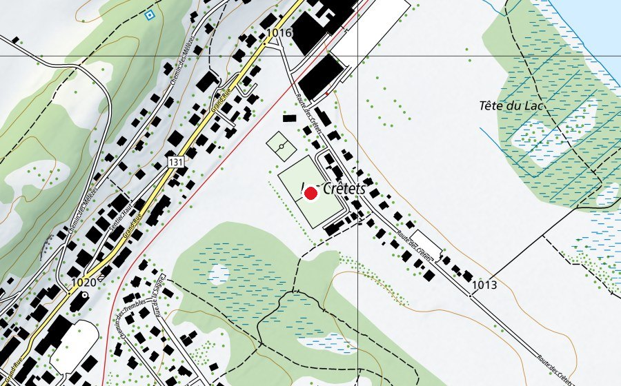 Map showing the location of Terrain des Crêtets (Sports field)
