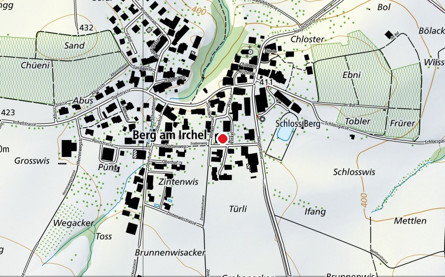 Karte mit dem Standort von Turnhalle (Sportplatz)